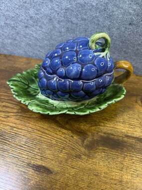 Vintage French Sarreguemines Majolica Lidded Grape Jam Pot and Leaf Plate